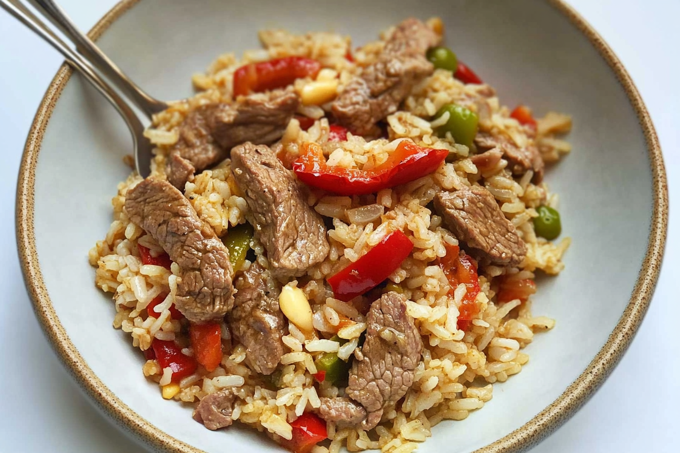 Arroz com Carne e Pimentões