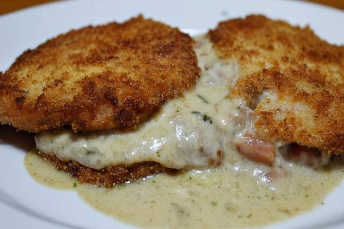 Cachopo de lomo com cogumelos