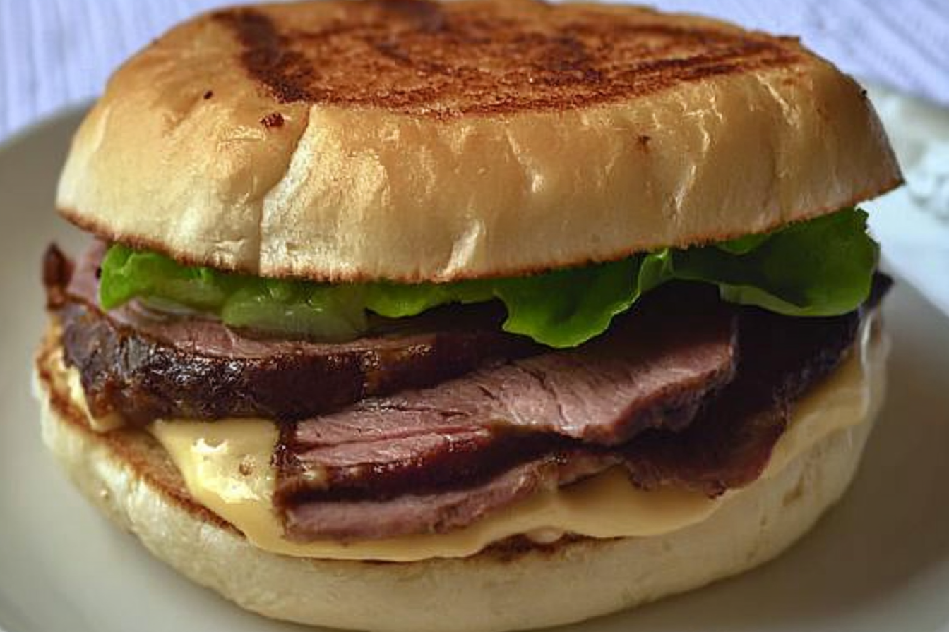 Sanduíche de Roast Beef