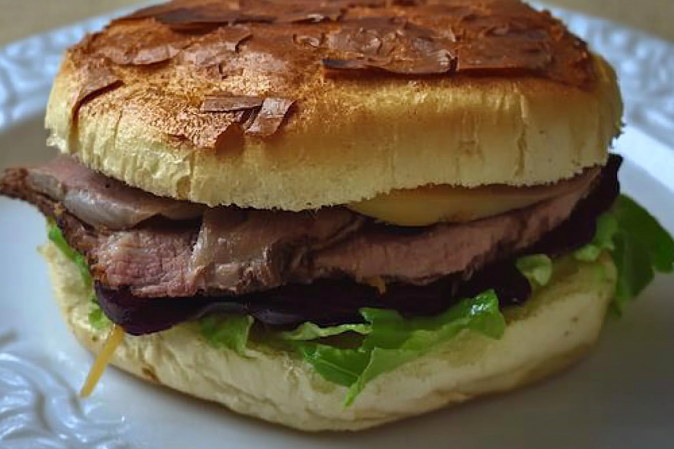 Sanduíche de Roast Beef